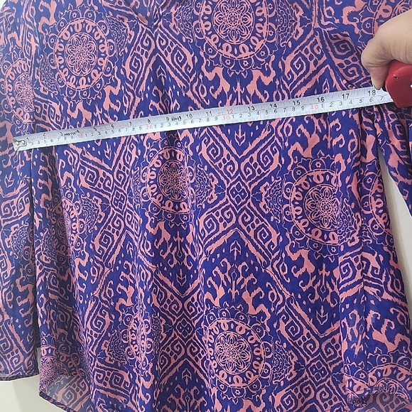 Banana Republic Purple and Pink Asymmetrical 3/4 Sleeve Blouse - Picture 8 of 10